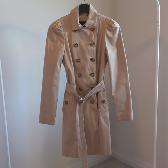 Zara Trench - Picture 1 of 4